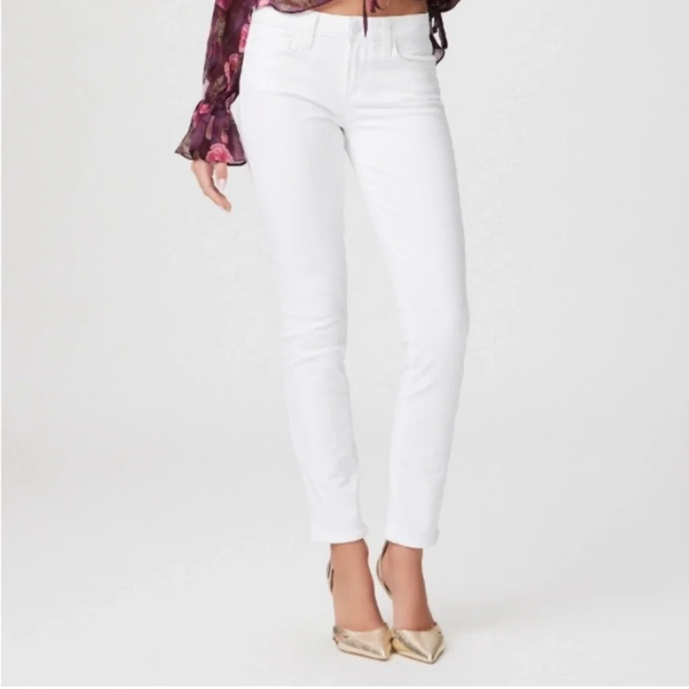 PAIGE Women's Crisp White Peg Skinny Jeans - Picture 1 of 12